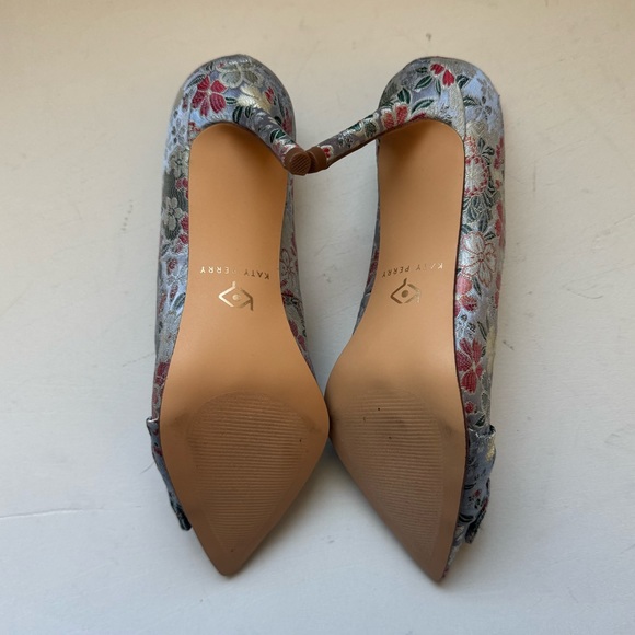 Katy Perry The Revival Bow Pumps - Picture 11 of 16